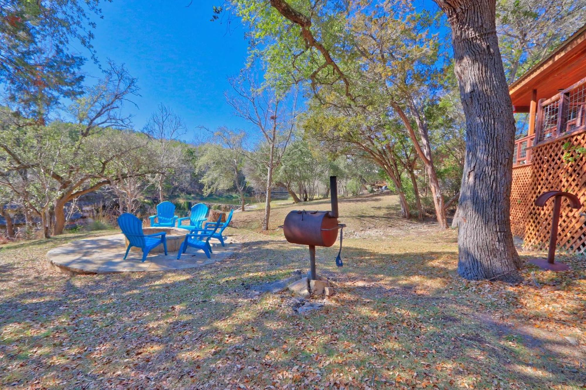 Falls Log Home Wimberley Zewnętrze zdjęcie