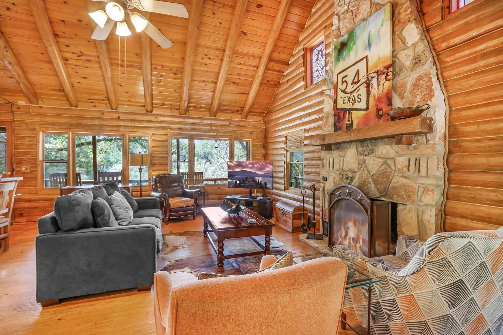 Falls Log Home Wimberley Zewnętrze zdjęcie